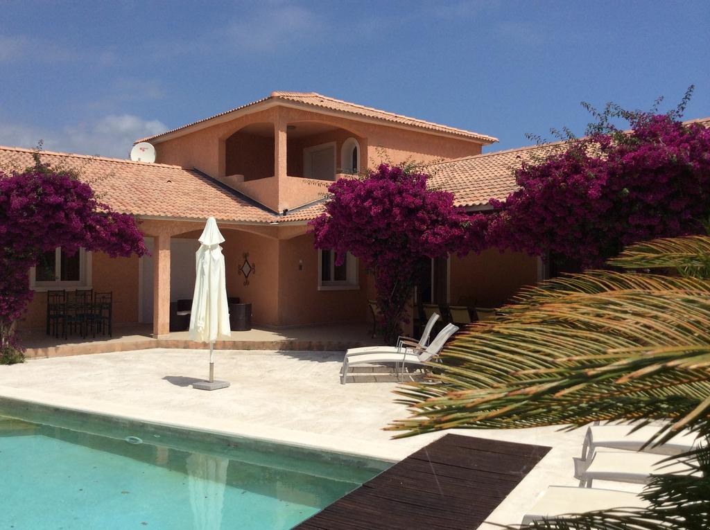 Residence De Tourisme Le Clos Des Vendanges Moriani Plage Oda fotoğraf